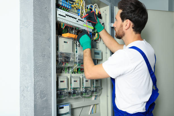  Cleburne, TX Electrician Pros
